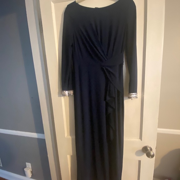 Navy Vince Camuto Mother of Bride Dress - Picture 7 of 10